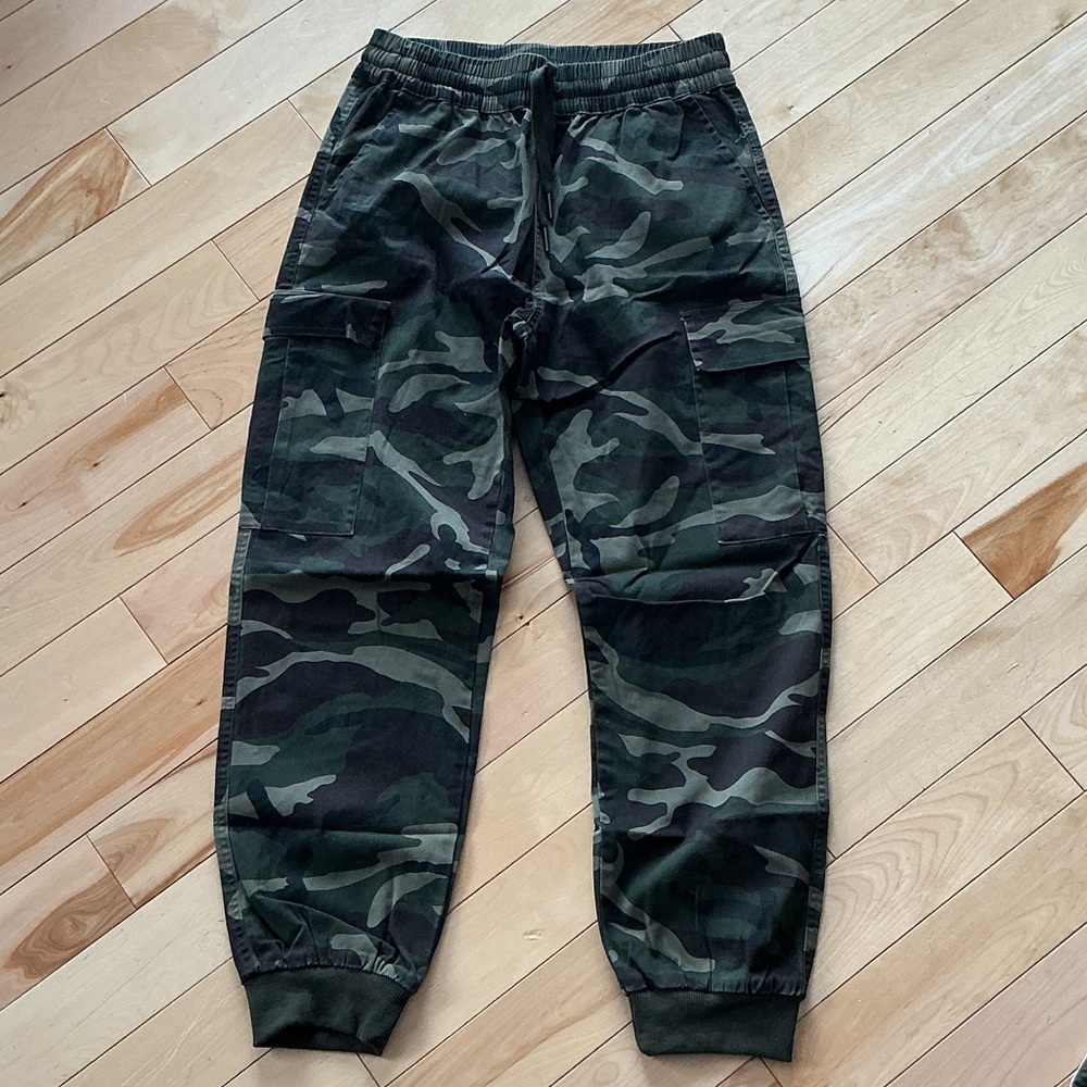 Blu ivy Camouflage Joggers - Dark Green and Black